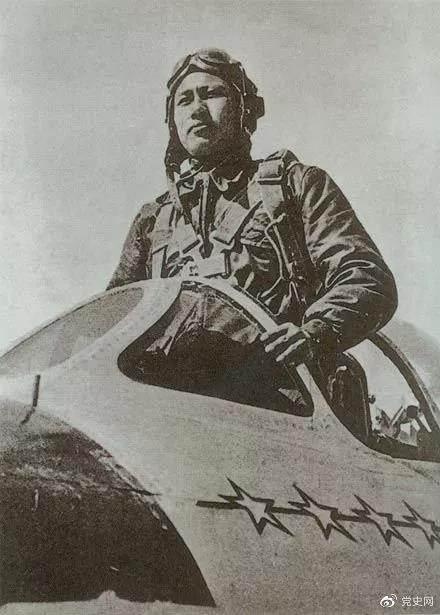 1952年2月10日,志愿軍空軍一級戰(zhàn)斗英雄張積慧一舉擊落號(hào)稱“空中一霸”的美國超級王牌飛行員喬治·阿·戴維斯所駕駛的飛機(jī)。
